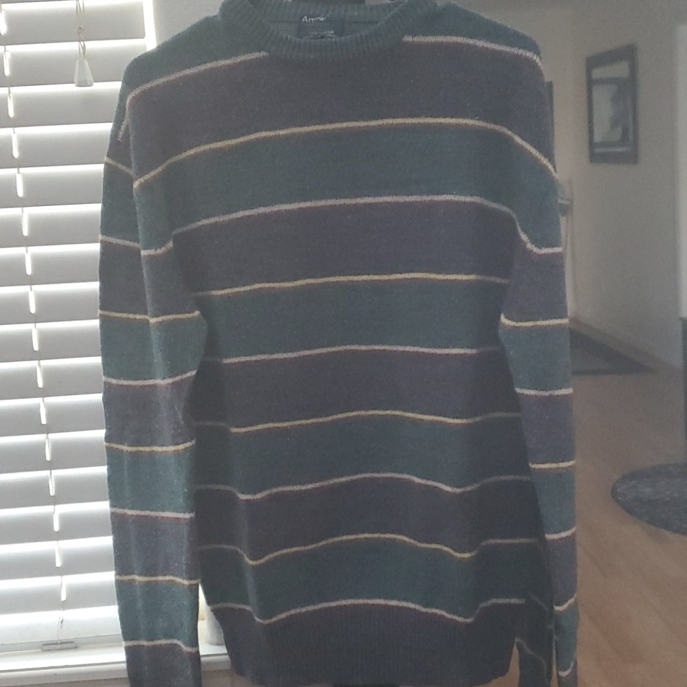 Men's sweater